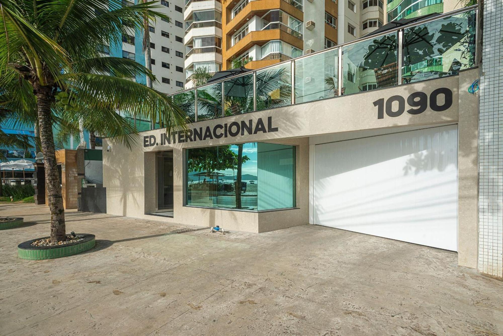 Itnc133-tranquilidade A Beira-mar 3q, 3wc, Piscina Casa de férias Balneario Camboriu